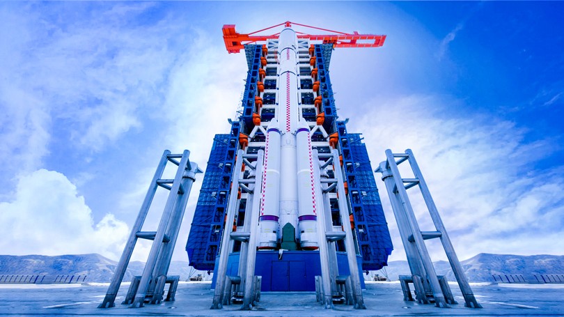 4-jbo·竟博电竞官网 - 首页100t塔式起重机服务于太原卫星发射基地.jpg